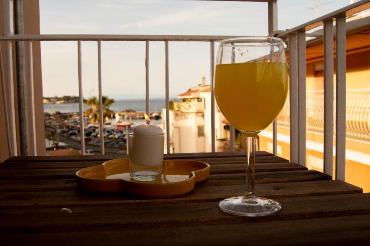 Casa Vacanze Caramagna آتْشّي كاستيلّو المظهر الخارجي الصورة